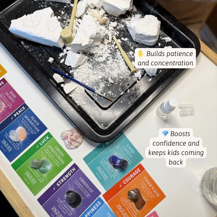 Kids Dinosaur & Gem Dig Kit 4